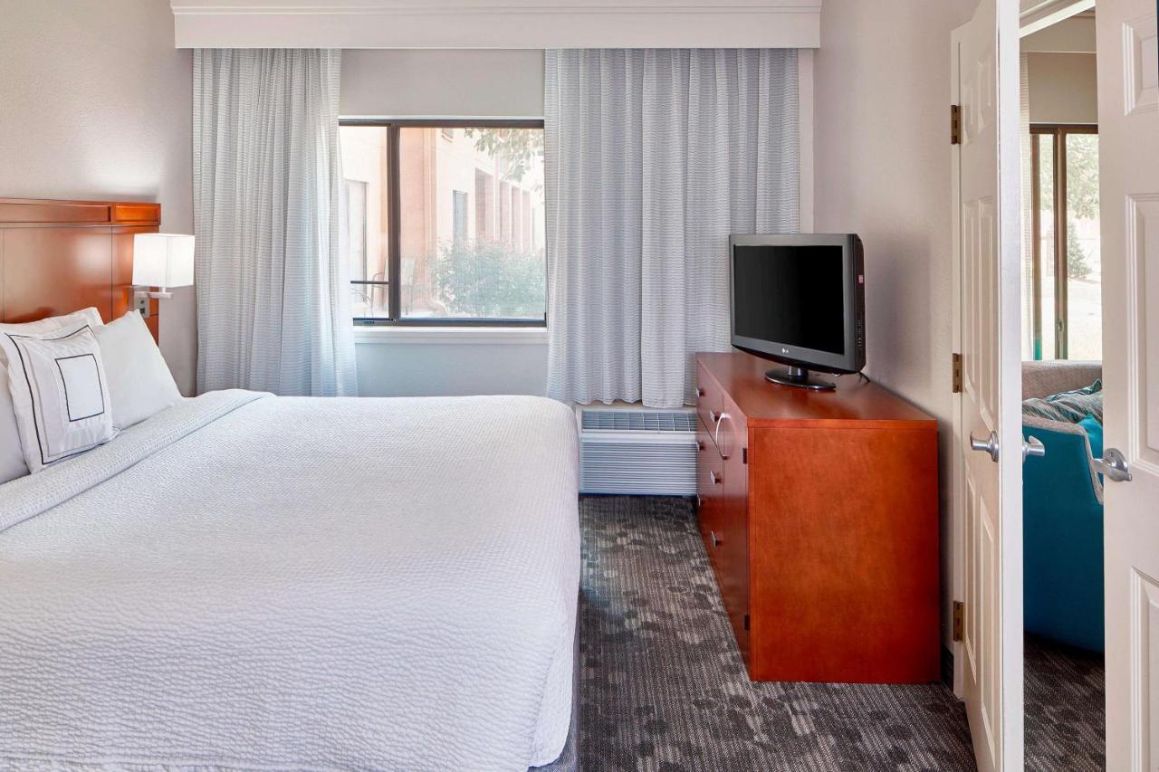 Sonesta Select Raleigh Durham Airport Морисвил Екстериор снимка