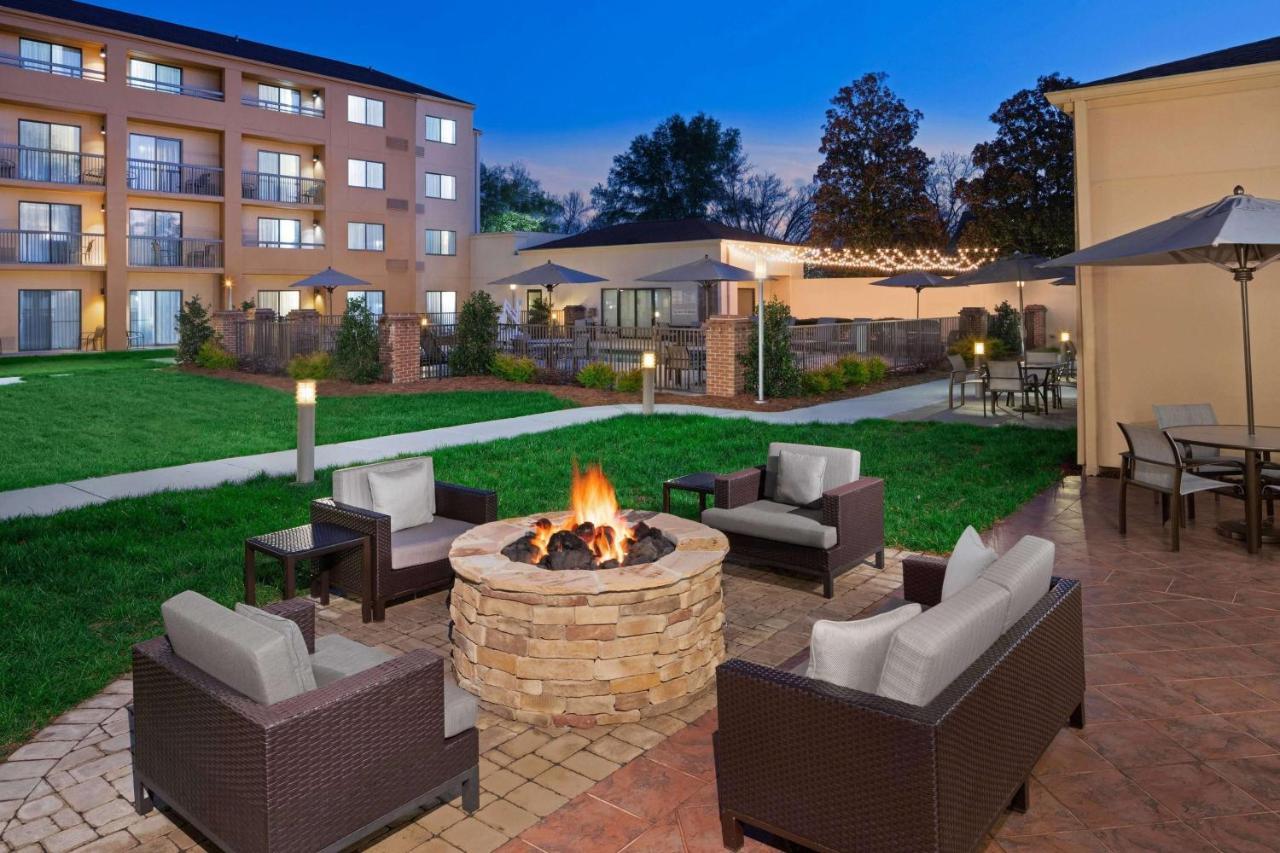 Sonesta Select Raleigh Durham Airport Морисвил Екстериор снимка